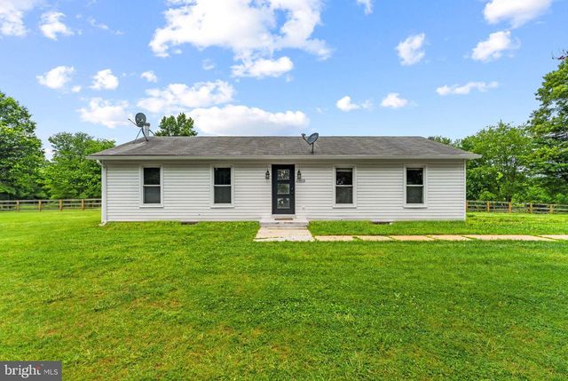 20103 SHELBURNE GLEBE RD, Purcellville, VA 20132