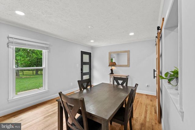 20103 SHELBURNE GLEBE RD, Purcellville, VA 20132