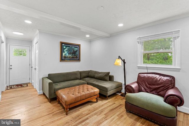 20103 SHELBURNE GLEBE RD, Purcellville, VA 20132