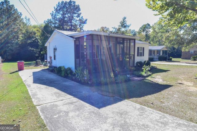 516 Sunhill Road, Sandersville, GA 31082