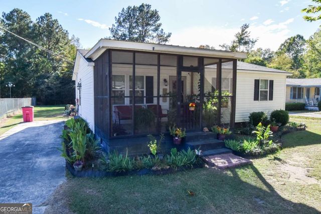 516 Sunhill Road, Sandersville, GA 31082