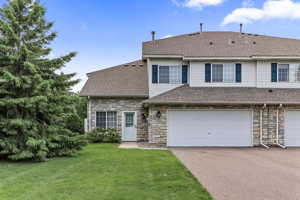 17031 Eastwood Avenue 38, Farmington, MN 55024