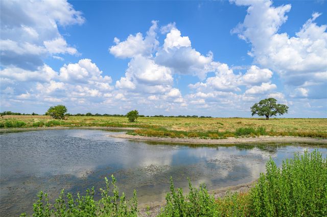 2171 E Highway 237, Round Top, TX 78954