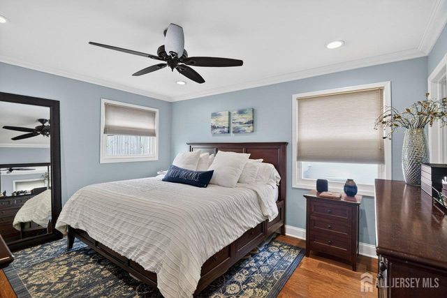 16 Evergreen Terrace, Monroe, NJ 08831
