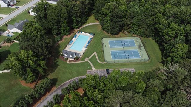 2844 Michelle Lee Drive, Dacula, GA 30019
