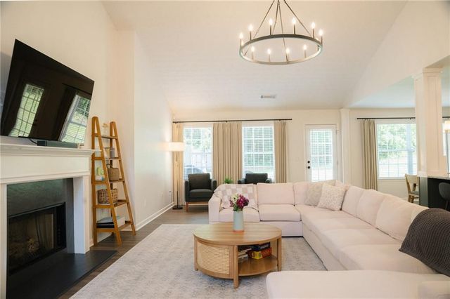 2844 Michelle Lee Drive, Dacula, GA 30019