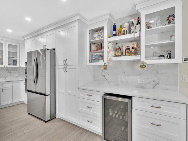 9960 NW 23rd St, Coral Springs, FL 33065