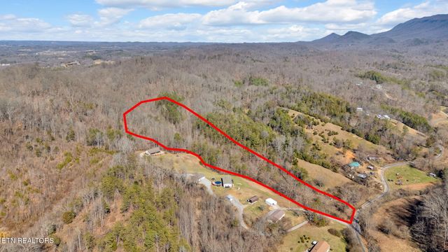 1858 Old Chilhowee Road Rd, Seymour, TN 37865