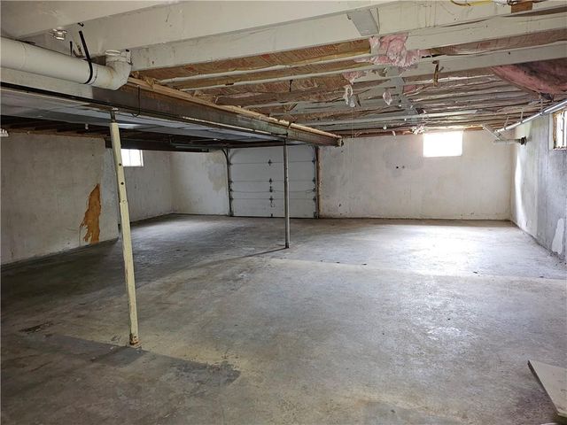 10913 W 50TH Terrace, Shawnee, KS 66203