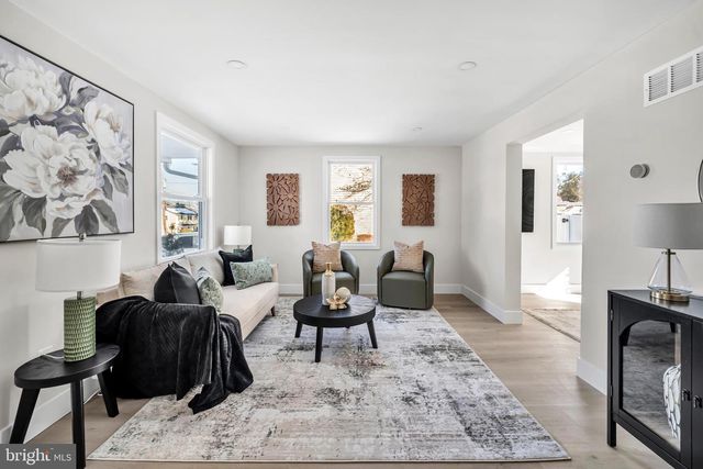 330 WINDSOR AVE, Hatboro, PA 19040