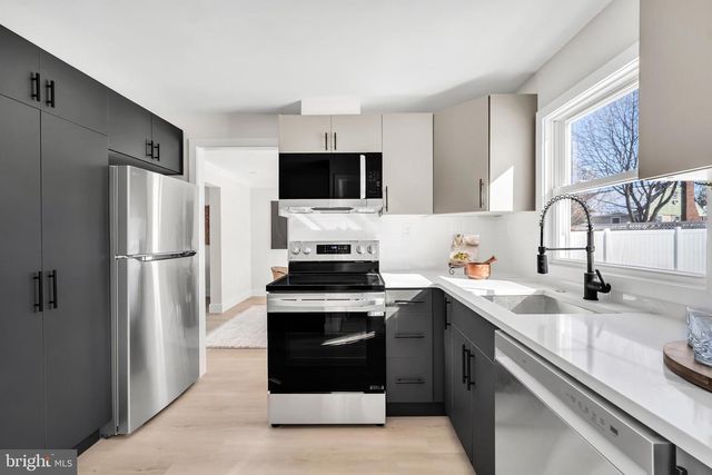 330 WINDSOR AVE, Hatboro, PA 19040