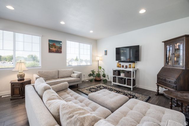 937 E 1850 N, North Ogden, UT 84414