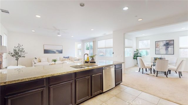 28620 Vista Del Rio, Valencia, CA 91354