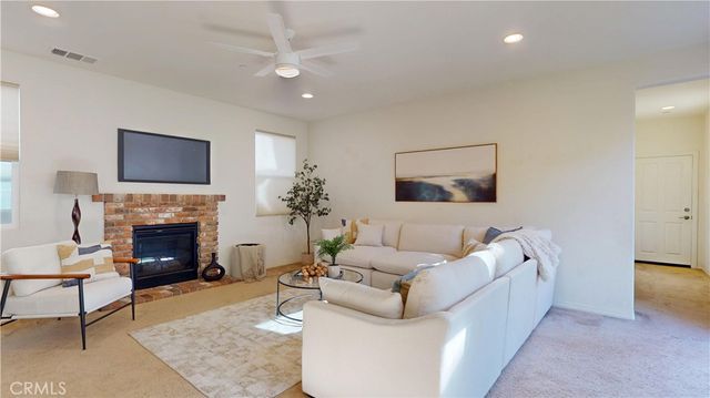 28620 Vista Del Rio, Valencia, CA 91354