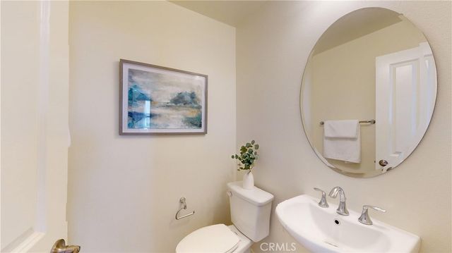 28620 Vista Del Rio, Valencia, CA 91354