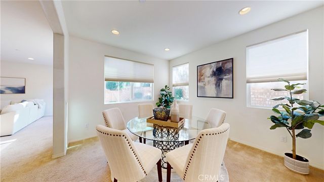 28620 Vista Del Rio, Valencia, CA 91354