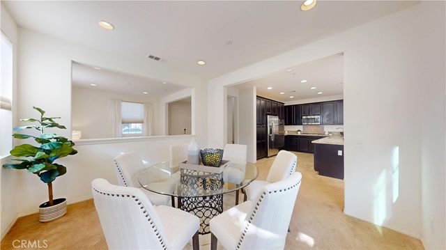 28620 Vista Del Rio, Valencia, CA 91354