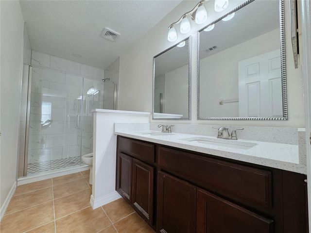 760 CRESTING OAK CIRCLE, Orlando, FL 32824