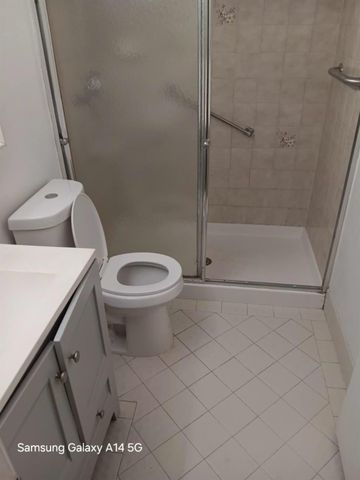 813 Sky Pine Way E1, Greenacres, FL 33415