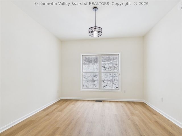 5301 Doc Bailey Road, Charleston, WV 25313