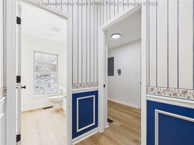 5301 Doc Bailey Road, Charleston, WV 25313