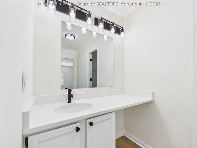 5301 Doc Bailey Road, Charleston, WV 25313