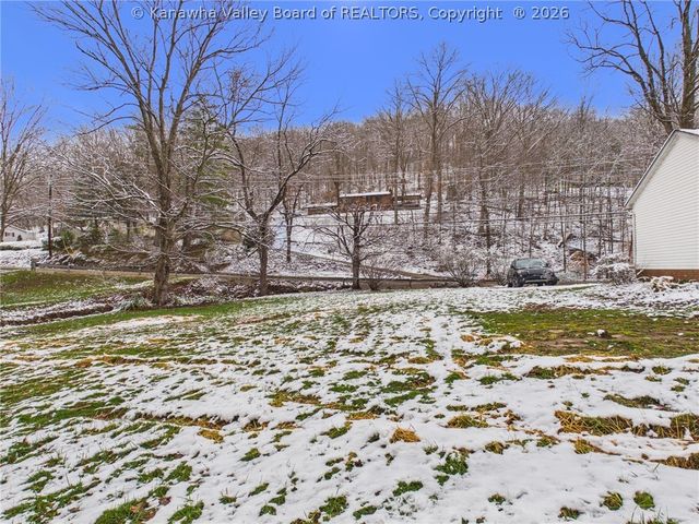 5301 Doc Bailey Road, Charleston, WV 25313