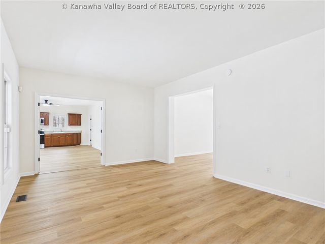 5301 Doc Bailey Road, Charleston, WV 25313