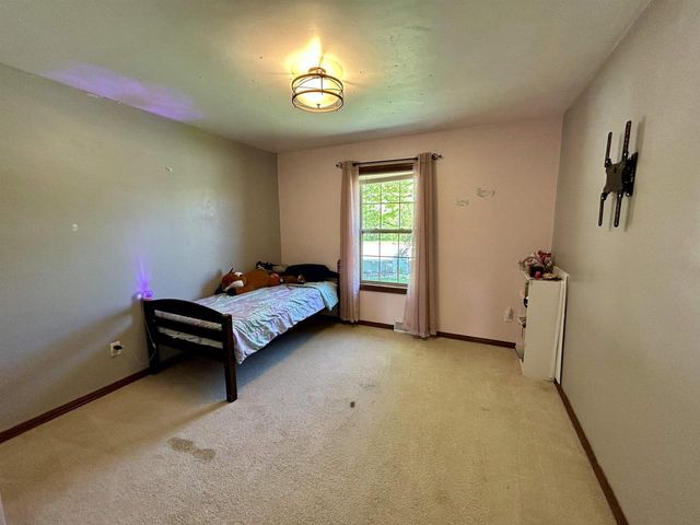 2680 SUSSEX ROAD, Green Bay, WI 54311