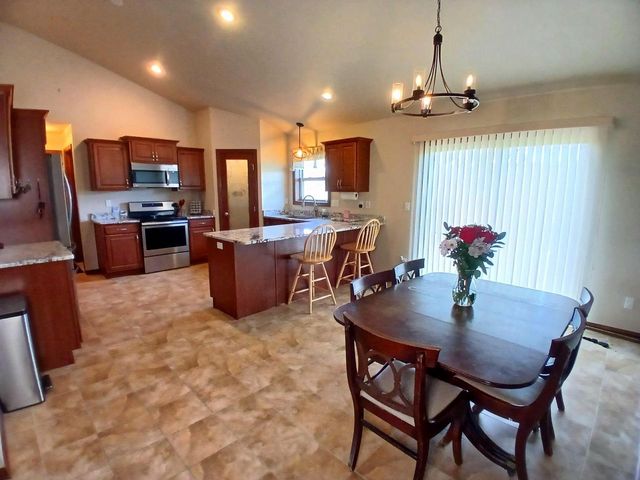 2680 SUSSEX ROAD, Green Bay, WI 54311