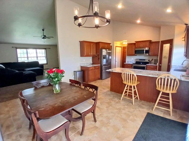 2680 SUSSEX ROAD, Green Bay, WI 54311