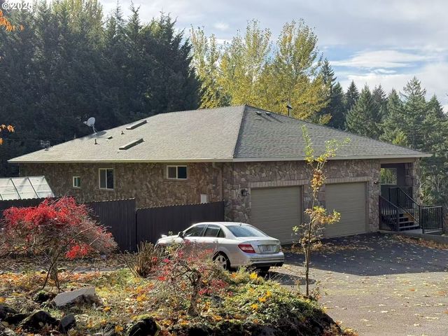 27741 Se Wallace Rd, Estacada, OR 97023