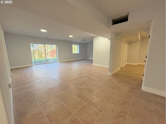 27741 Se Wallace Rd, Estacada, OR 97023