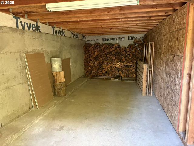 27741 Se Wallace Rd, Estacada, OR 97023