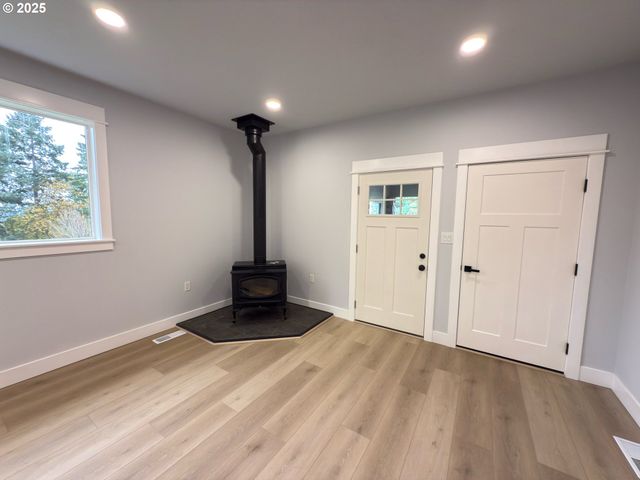 27741 Se Wallace Rd, Estacada, OR 97023