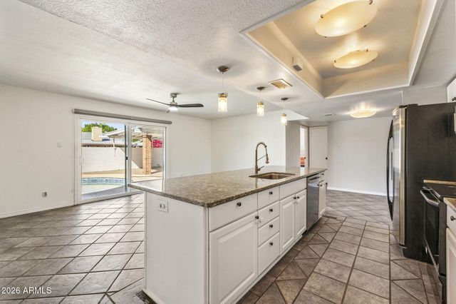 4616 S Poplar Street, Tempe, AZ 85282