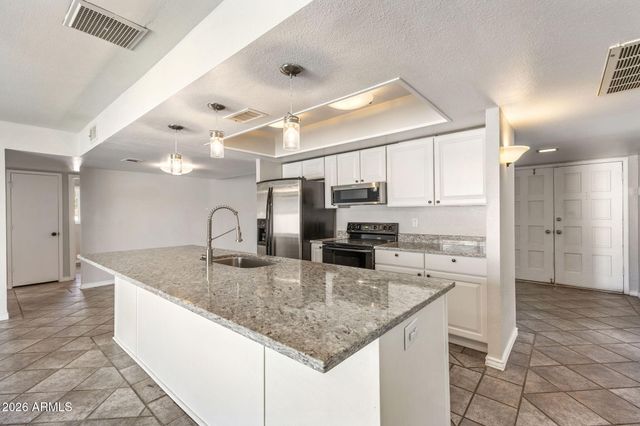 4616 S Poplar Street, Tempe, AZ 85282