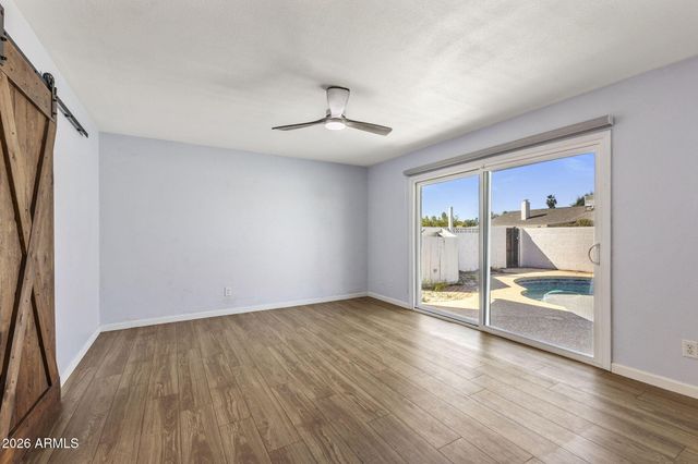 4616 S Poplar Street, Tempe, AZ 85282