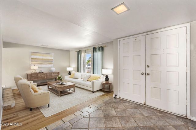 4616 S Poplar Street, Tempe, AZ 85282