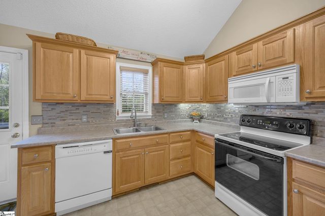 205 Timber Drive, Pickens, SC 29671