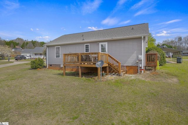 205 Timber Drive, Pickens, SC 29671