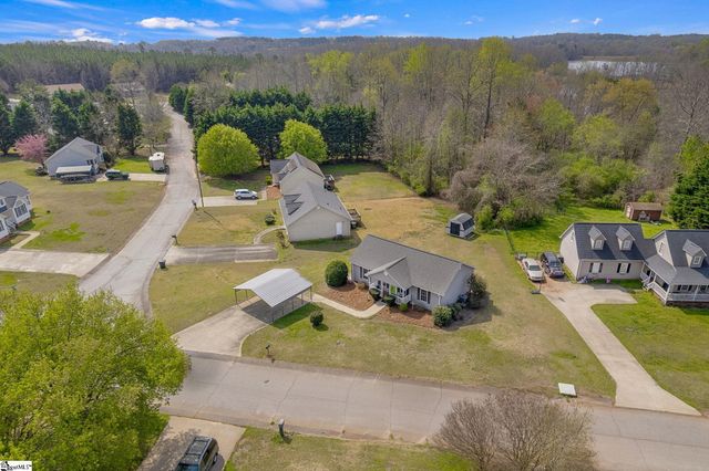 205 Timber Drive, Pickens, SC 29671