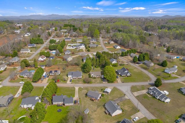 205 Timber Drive, Pickens, SC 29671