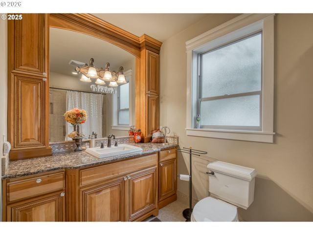 12491 Se CAPRI Ct, Happy Valley, OR 97086