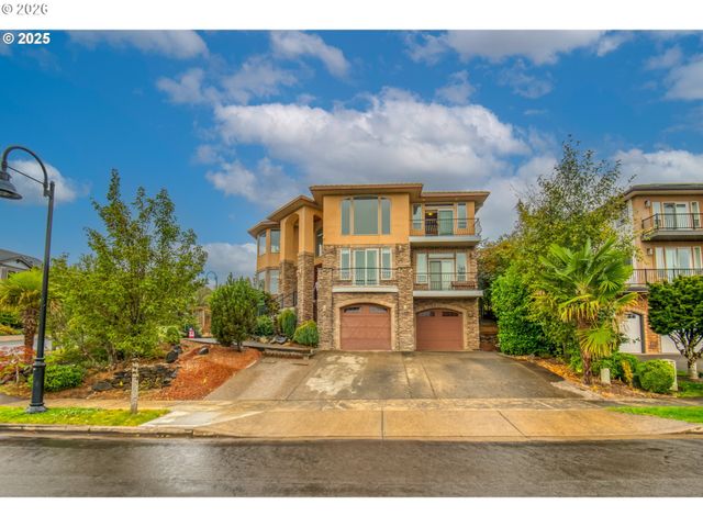 12491 Se CAPRI Ct, Happy Valley, OR 97086