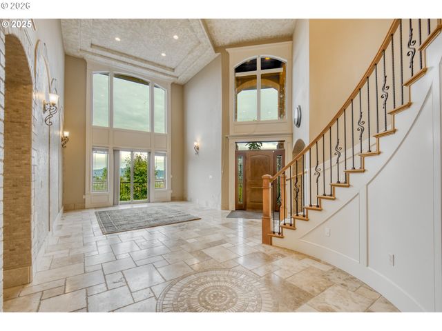12491 Se CAPRI Ct, Happy Valley, OR 97086