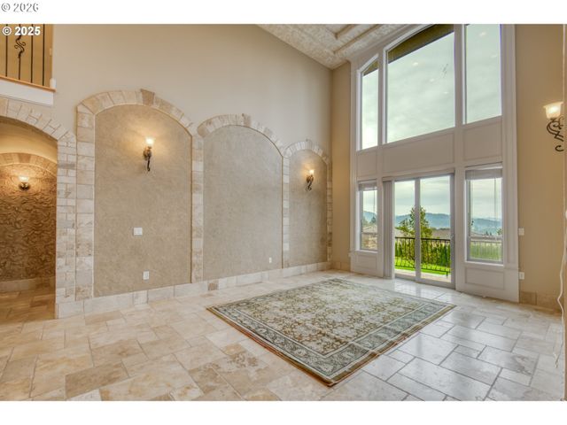 12491 Se CAPRI Ct, Happy Valley, OR 97086