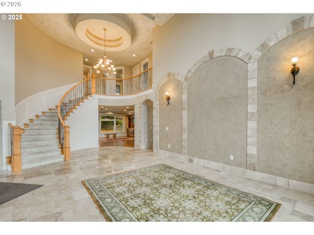 12491 Se CAPRI Ct, Happy Valley, OR 97086
