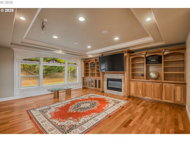 12491 Se CAPRI Ct, Happy Valley, OR 97086