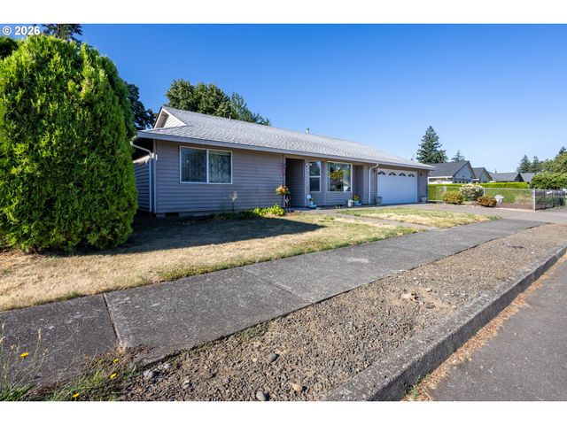 17036 Se SALMON St, Portland, OR 97233